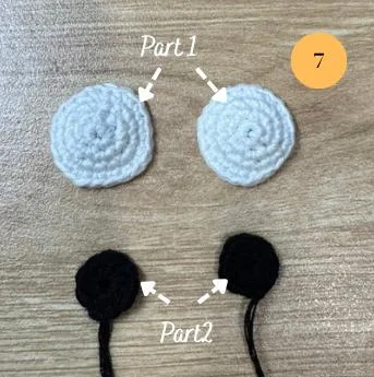 White and black eye parts