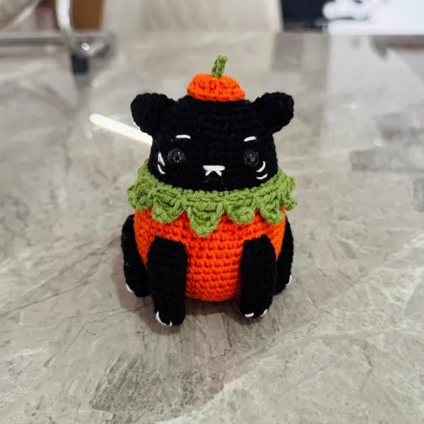 Crochet Pumpkin Kitty Plush – Handmade Halloween Cat – handmade ornament