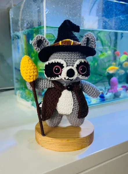 Wizard Raccoon Crochet Plush – Handmade Witchy Halloween Amigurumi