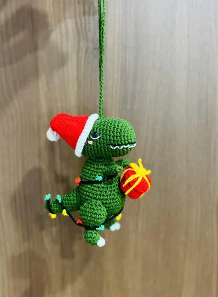 Christmas T-Rex Crochet Plush – decor christmas