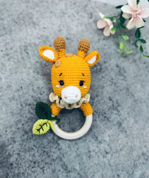 Gehäkelte Giraffe Set – Amigurumi Babyrassel aus Baumwolle – Giraffe Kuscheltier