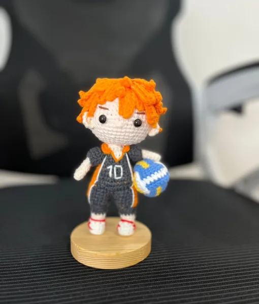 Handgemachter gehäkelter Volleyballspieler – Shoyo Hinata