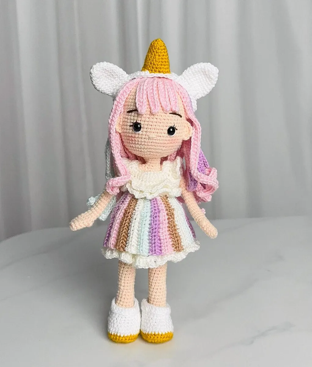Gehäkelte Einhorn Puppe Sofia