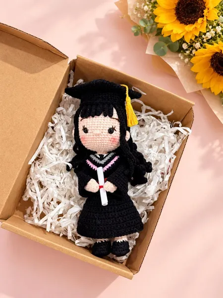 Crochet Graduation Doll PDF Pattern – diy doll pattern