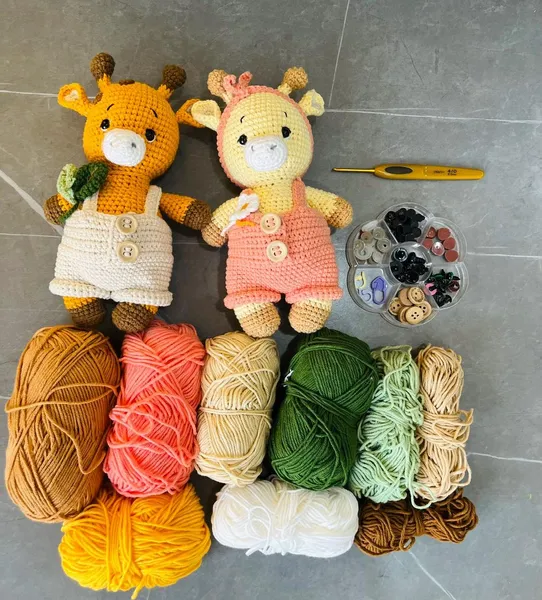 Handmade Crochet Giraffe Doll – Cotton Amigurumi Plush – giraffe toy
