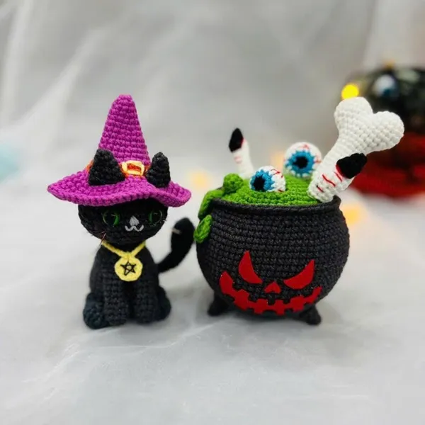 Halloween Crochet Pattern Bundle – 4 Amigurumi Patterns – Cat Halloween