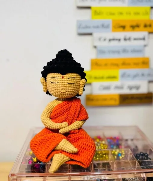 Shakyamuni Buddha Crochet Doll – Handmade Meditation Amigurumi