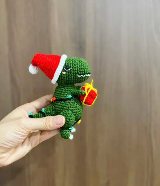 Christmas T-Rex Crochet Plush – amigurumi t rex toy