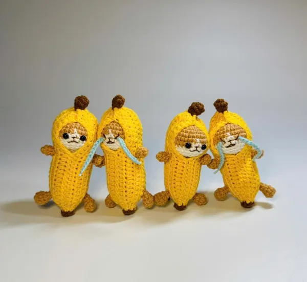 Crochet Banana Cat Plush – Smile & Cry Meme Cat Amigurumi