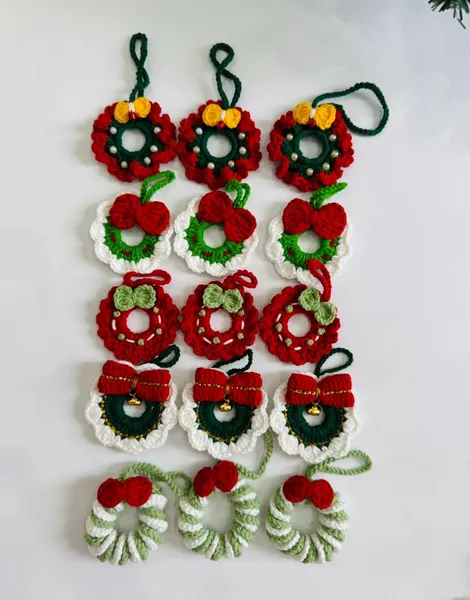 Handmade Crochet Christmas Ornament – Cotton Wreath Bauble – photo 7