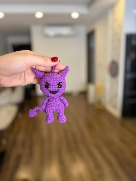 Crochet Heart Keychain – Valentine Keychain